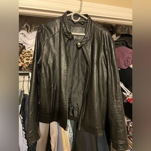 Men’s pleather jacket L